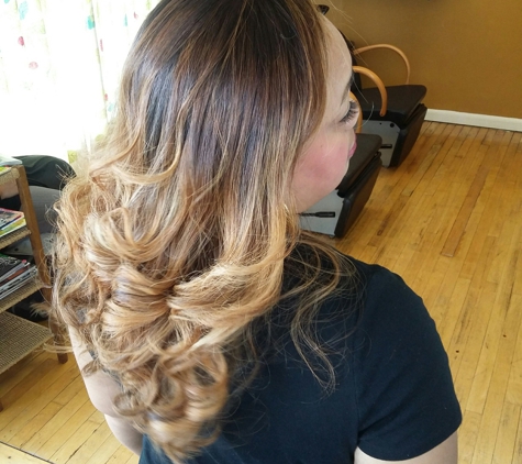 Glow Salon We - Lake Charles, LA. I love my hair by Lacie