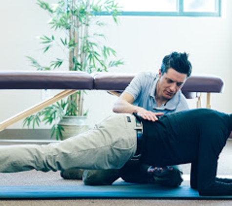 Pinnacle Chiropractic and Spinal Rehab Center of Highlands Ranch - Highlands Ranch, CO