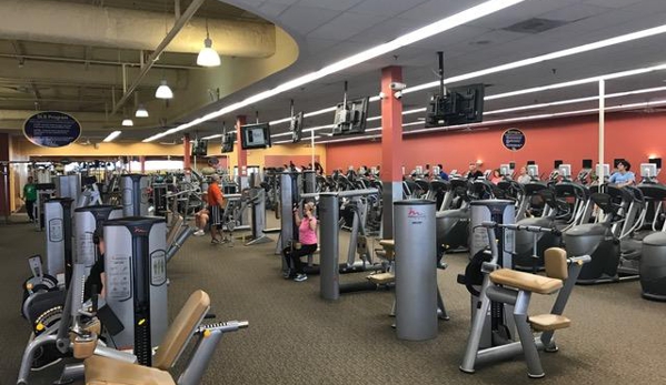 Club Fitness - Lemay - Saint Louis, MO