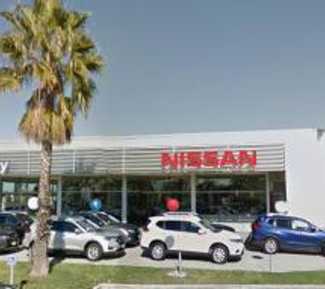 Mossy Nissan Kearny Mesa - San Diego, CA