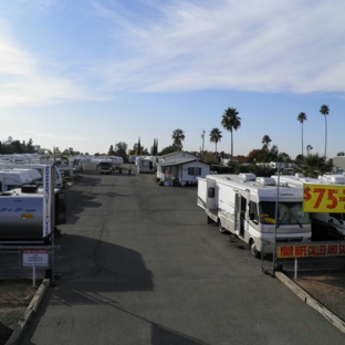 Rvs4Less - Madera, CA