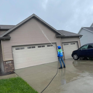 Loud Bros Floor Coatings, Pressure Washing & Deck Restoration - Bloomington, IL