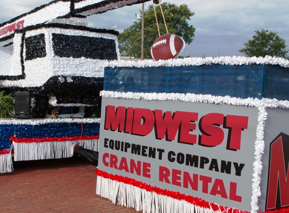 Midwest Equipment and Crane Rental - Cleveland, OH. Canton Ohio Football Hall of Fame Parade 2017