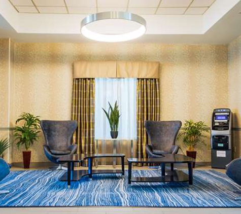 Comfort Inn & Suites Plainville-Foxboro - Plainville, MA