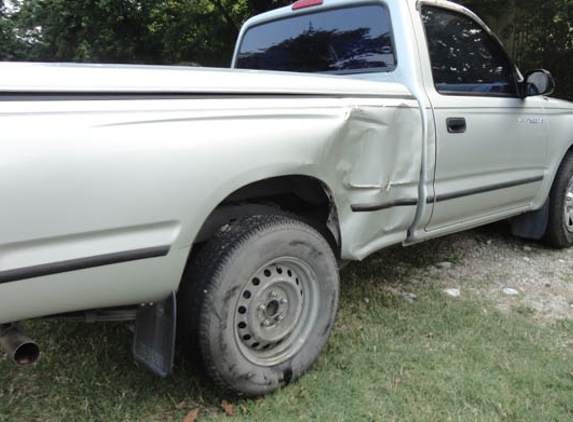 Custom Auto II Collision Repair - Pearland, TX