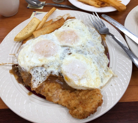 Georges Luncheonette - Patchogue, NY