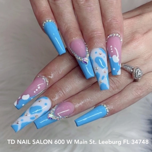 T D Nail Salon Inc - Leesburg, FL