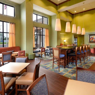 Hampton Inn & Suites Lynchburg - Lynchburg, VA