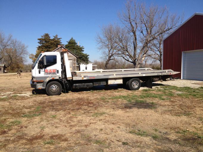 B&B Towing 15919E 111S, Mulvane, KS 67110 - YP.com