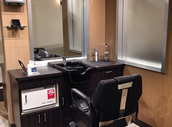 18|8 Fine Men's Salons - Elm Grove - Elm Grove, WI