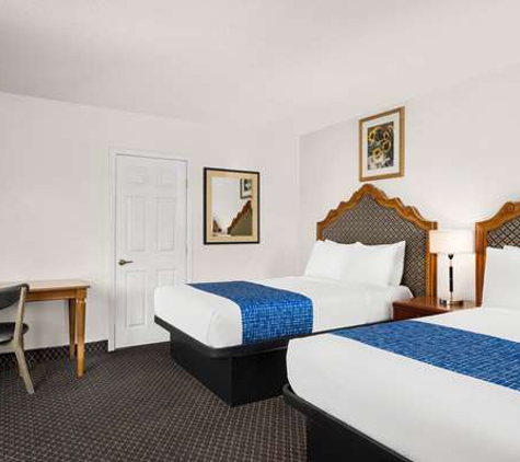 Travelodge by Wyndham Las Vegas - Las Vegas, NV