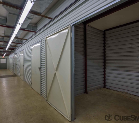 CubeSmart Self Storage - Mundelein, IL