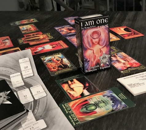 I Am One Tarot - Los Angeles, CA