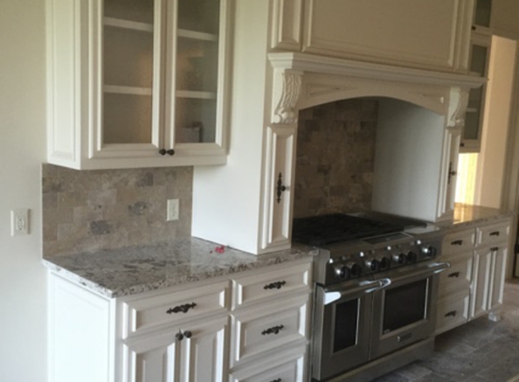 Larraga Fine Cabinets - Fort Worth, TX