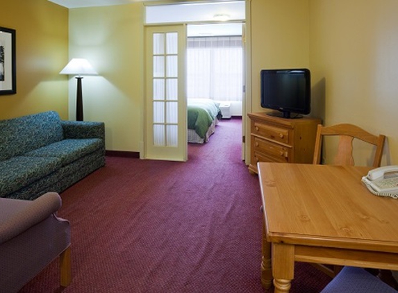 Country Inns & Suites - Rochester, MN