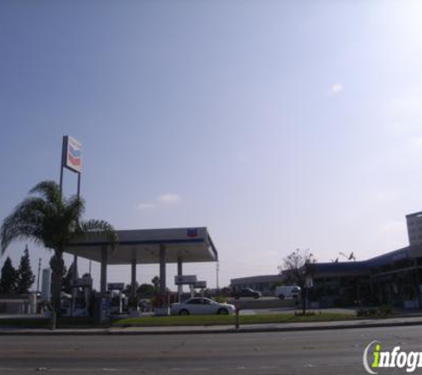 Chevron - Commerce, CA