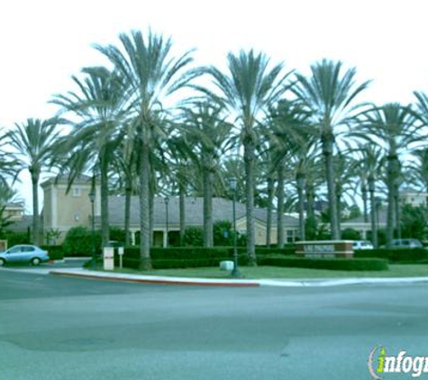 Las Palmas Apartment Homes - Irvine, CA