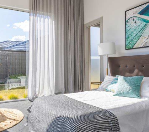 Creative 2000 Blinds & Awnings