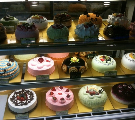 Breeze Bakery Cafe - Annandale, VA