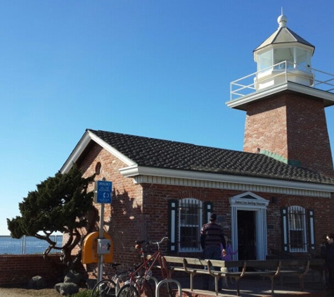 Santa Cruz Surfing Museum - Santa Cruz, CA