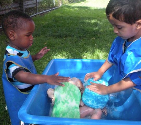 East Carol Stream KinderCare - Carol Stream, IL