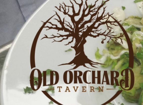 Old Orchard Tavern at Cascades Mountain Resort - Hendersonville, NC