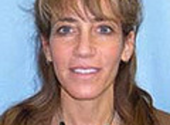 Dr. Susan M Sandler, MD - Ardmore, PA