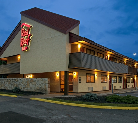 Red Roof Inn - Charleston, WV