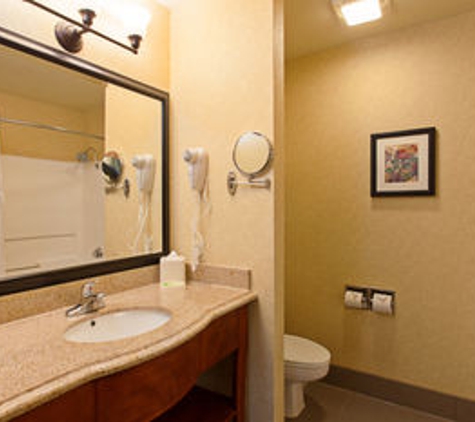 Holiday Inn Express Temecula - Temecula, CA