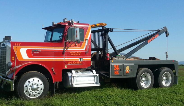 Tucker wrecker - Cameron, OK. heavy duty