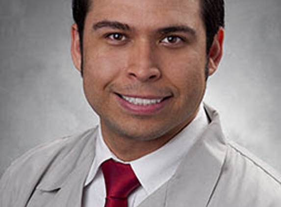 Julio Cesar Arnau Gonzalez, MD - Chicago, IL