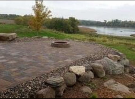 MC's Lawn & Landscaping - Saint Cloud, MN