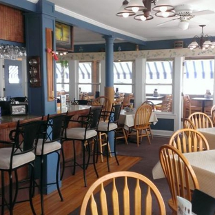 Andrews Harborside Restaurant - Boothbay Harbor, ME