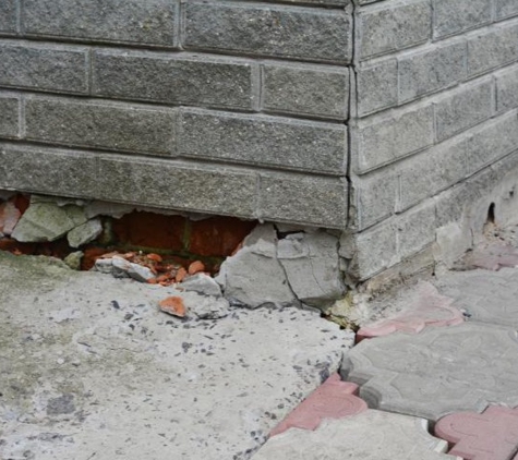 Pro Foundation Fixers - Naperville, IL. Exterior Basement Waterproofing Naperville IL