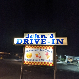 John's Drive-In - Montauk, NY