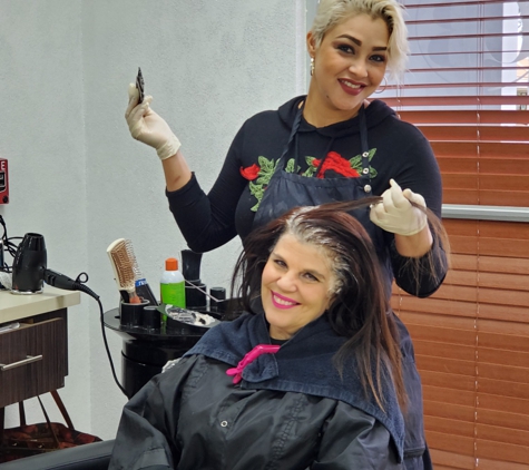 Claudia Bella Beauty Salon - Hialeah, FL