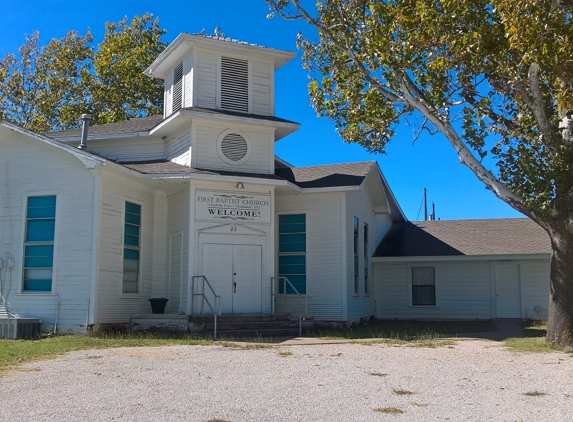 First Baptist Church - Poolville, TX