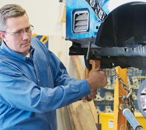 Houghton Auto Body - Houghton, SA