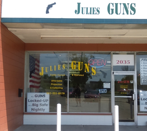 Julie'S Guns - Dayton, OH