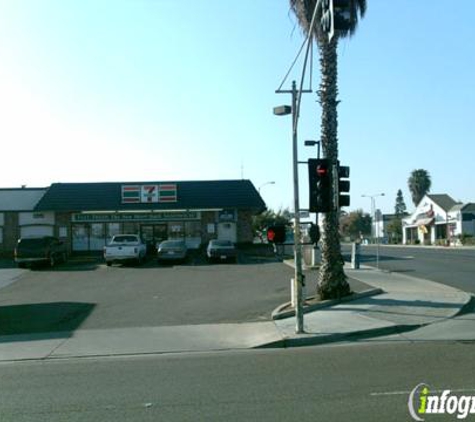 7-Eleven - Imperial Beach, CA