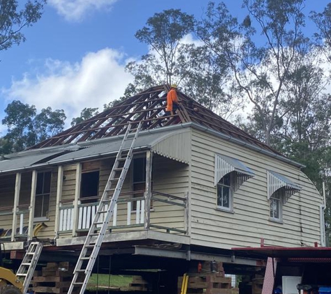 Elite House Removals Raising and Restumping - Logan Reserve, QLD. Roof time