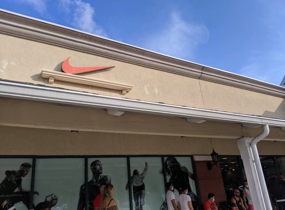 Nike Factory Store - Clinton - Clinton, CT