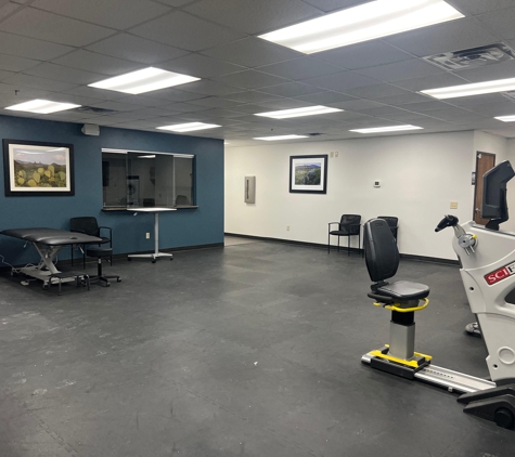 Vista Physical Therapy - Denton, Oak St. - Denton, TX