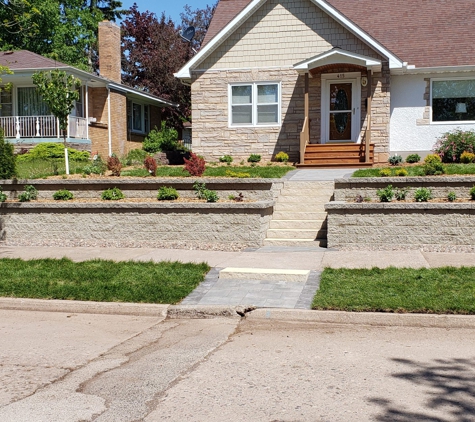 Carlson Lawn & Landscaping - Duluth, MN