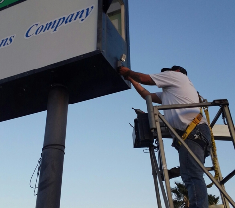 FGX SIGNS / Factory GraphX - Ridgecrest, CA. Sign repair, electrical