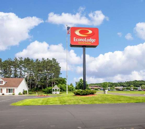 Econo Lodge - Eau Claire, WI