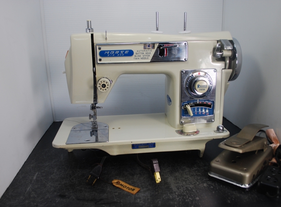 Needle Me Design VINTAGE SEWING MACHINE REPAIR - Mastic, NY