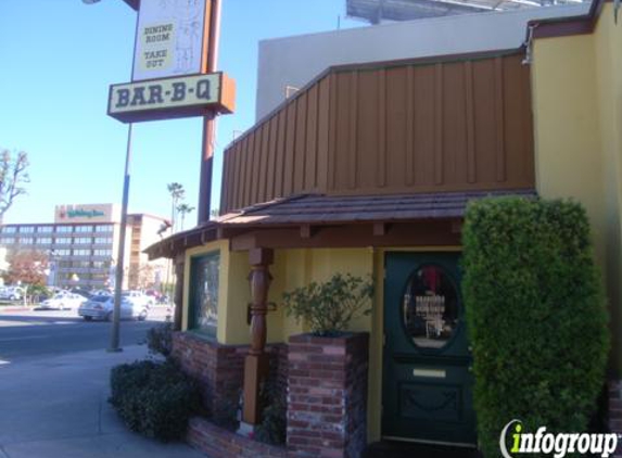 My Brothers Bar-B-Q - Thousand Oaks, CA