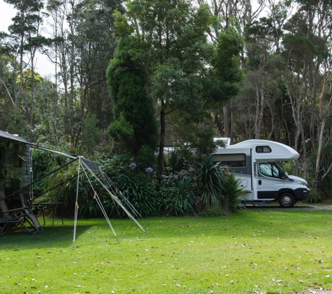 Crayfish Creek Caravan Park and Holiday Cabins - Crayfish Creek, TAS