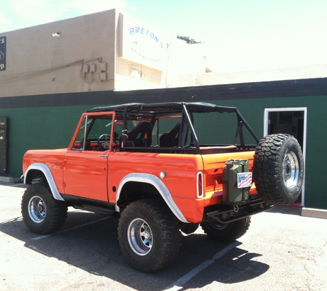 Breton's Automotive Repair - Scottsdale, AZ